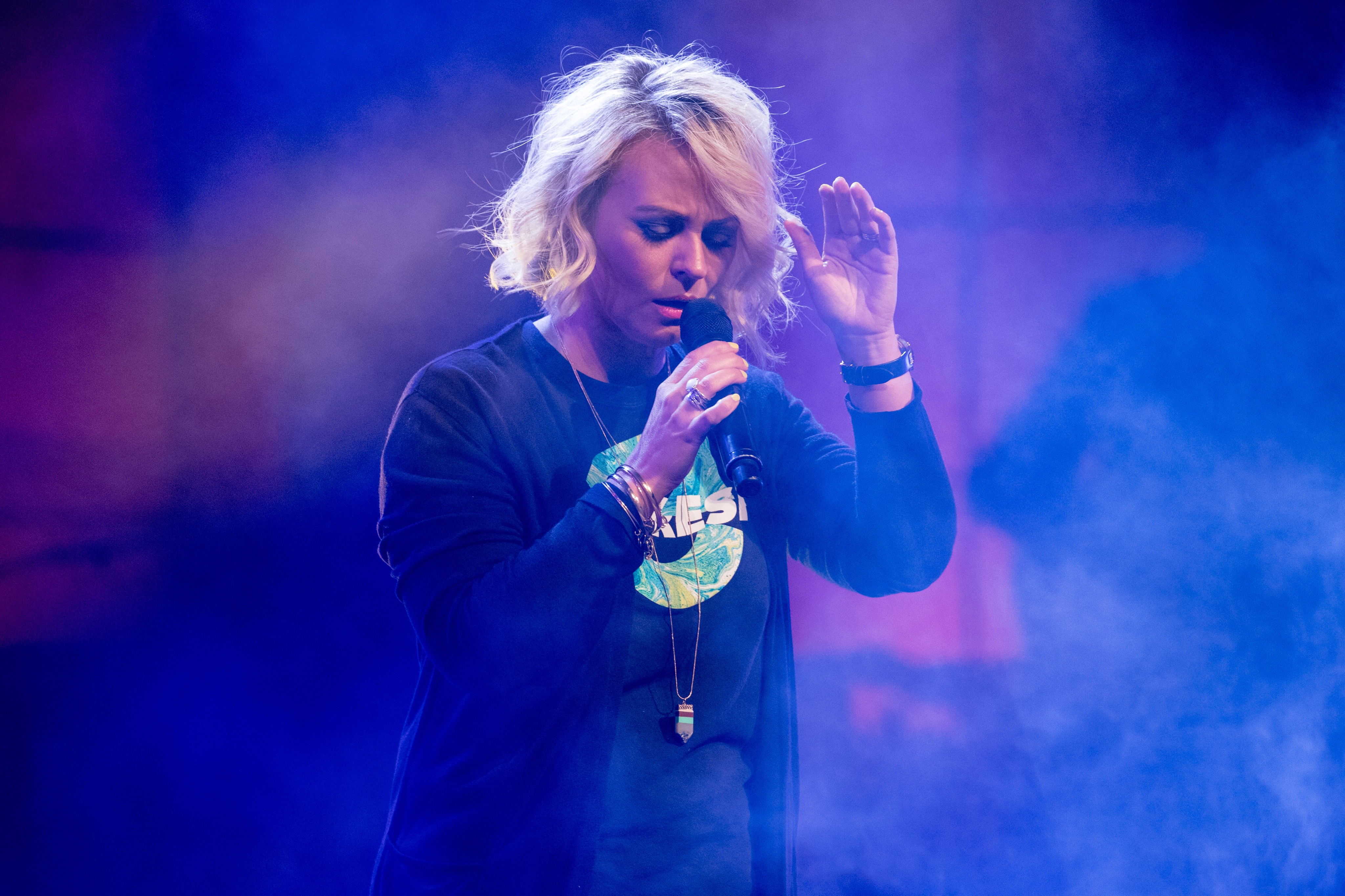 ICYMI Spontaneous Worship With Lisa Brunson